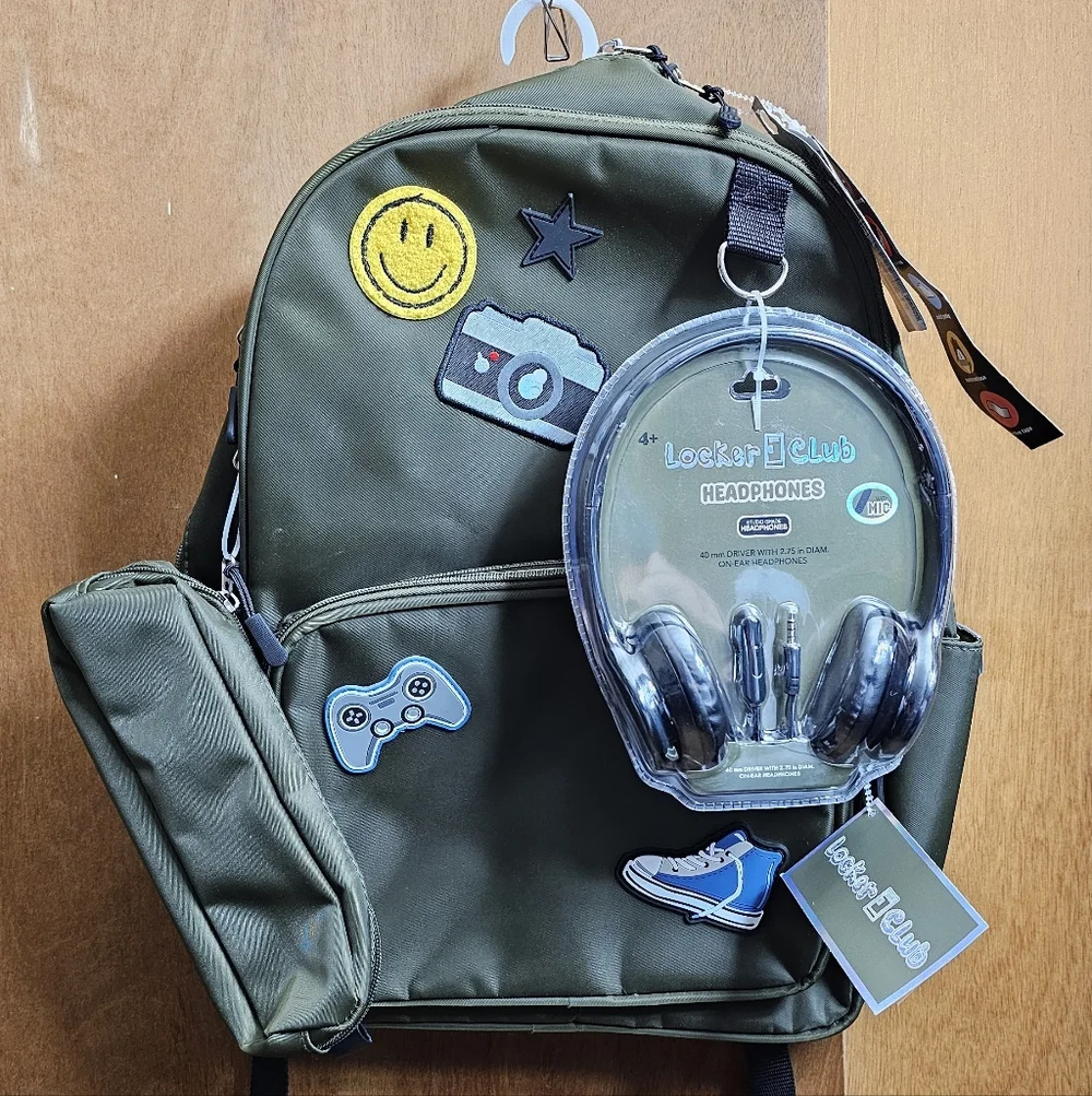Locker Club Kids 16L Nylon Backpack set Headphones Pencil Pouch case NEW NWT
